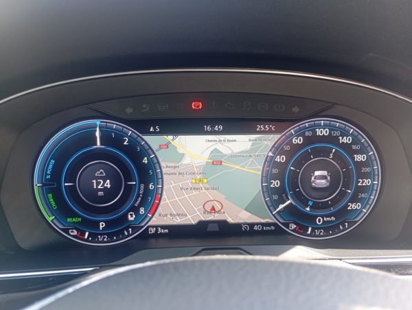 Passat 1.4 TSI 218ch GTE HYBRIDE ESSENCE RECHARGEABLE DSG6 BOITE AUTO - 11/2015 – 368 575 km – Image 13