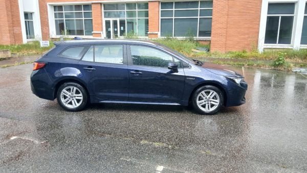 TOYOTA COROLLA TOURING SPORTS BREAK HYBRIDE 122CV Dynamic Business Stage Academy - 11/2021 – 156 446 KM -1 ère MAIN - TVA récupérable – Image 6