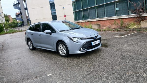 TOYOTA COROLLA TOURING SPORTS BREAK HYBRIDE Essence 122CH Dynamic Business TVA récupérable - 04/2022 – 168 604 KM – 1ère MAIN – Image 2