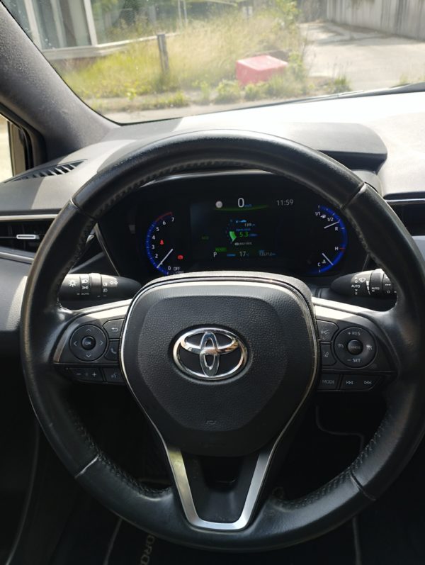 COROLLA BERLINE Hybride Essence 122H DYNAMIC BUSINESS  02/2022 - 135 691 km -TVA récupérable -1ère main – Image 9