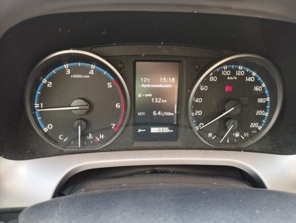 RAV4 Diesel Manuelle 143 D-4D 2WD Dynamic  03/2016 – 155 000 km – Image 13