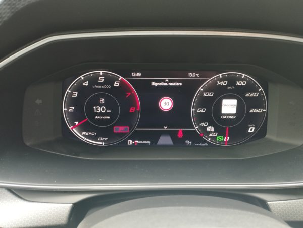 SEAT LEON Hybride Essence SPORTSTOURER Break 1.0 ETSI 110CV DSG Business  TVA récupérable - 02/2022 – 139 082 KM – Image 15