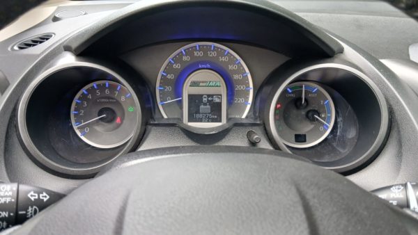 HONDA JAZZ HYBRIDE Essence 1.3 I-VTEC + IMA  LUXURY BOITE AUTO CVT – 03/2012 – 188 275 km – Image 14