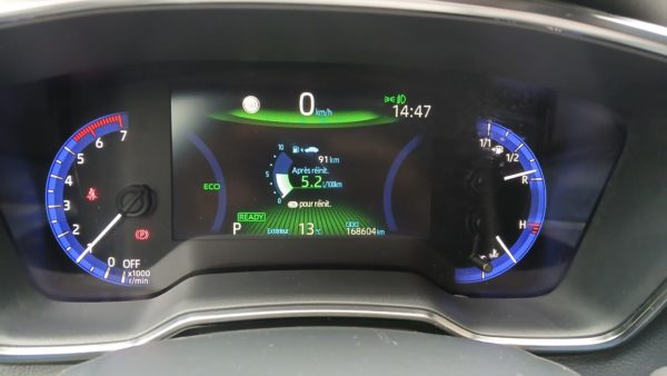 TOYOTA COROLLA TOURING SPORTS BREAK HYBRIDE Essence 122CH Dynamic Business TVA récupérable - 04/2022 – 168 604 KM – 1ère MAIN – Image 17