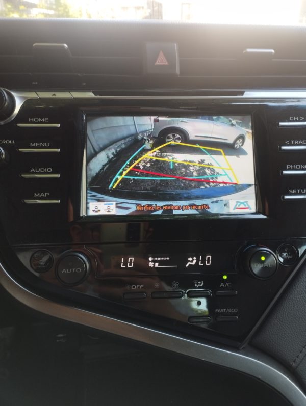 CAMRY HYBRIDE PRO  218 CV 2WD DYNAMIC BUSINESS –  TVA récupérable - 04/2021 - 380 032 KM -1 ère Main – Image 18