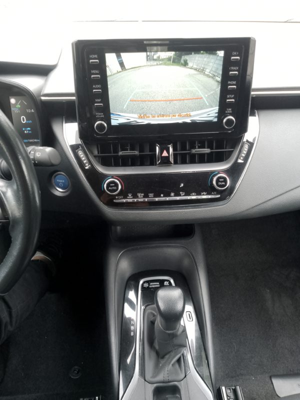COROLLA TOURING SPORTS BREAK HYBRIDE Essence 122CH Active MY 21 - Boite Automatique - 1ére main -  TVA récupérable - 10/2021 – 164 246 KM – Image 18