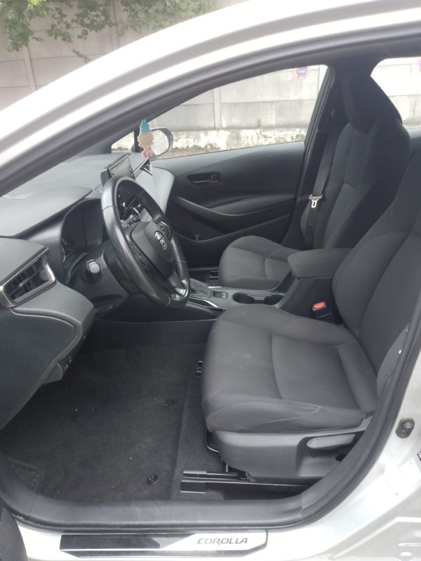 COROLLA TOURING SPORTS BREAK HYBRIDE Essence 122CH Active MY 21 - Boite Automatique - 1ére main -  TVA récupérable - 10/2021 – 164 246 KM – Image 19