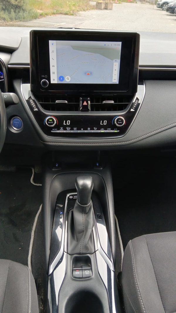 TOYOTA COROLLA TOURING SPORTS BREAK HYBRIDE Essence 122CH Dynamic Business TVA récupérable - 04/2022 – 168 604 KM – 1ère MAIN – Image 21