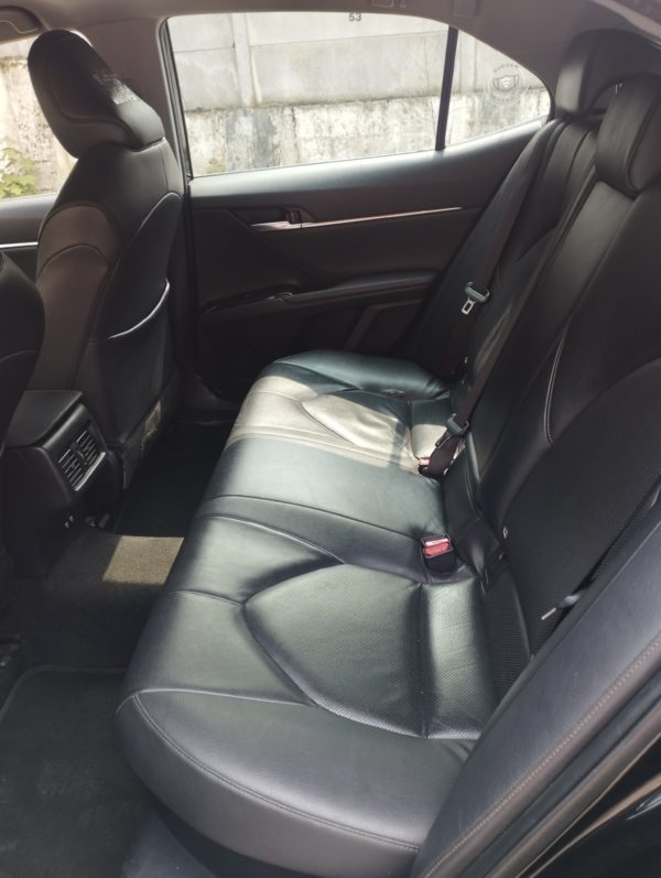 CAMRY HYBRIDE PRO  218 CV 2WD DYNAMIC BUSINESS –  TVA récupérable - 04/2021 - 380 032 KM -1 ère Main – Image 22