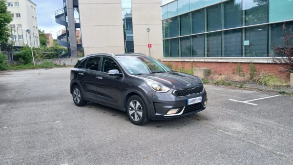 KIA NIRO Hybride 1.6 GDI 105ch ISG + Electrique 43.5 ch ACTIVE BUSINESS DCT6 Euro6d-T - 02/2019 – 110 712 KM - TVA récupérable – Image 4