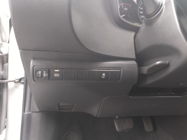COROLLA TOURING SPORTS BREAK HYBRIDE Essence 122CH Active MY 21 - Boite Automatique - 1ére main -  TVA récupérable - 10/2021 – 164 246 KM – Image 22