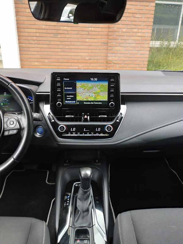 TOYOTA COROLLA BERLINE Hybride Essence 184 CH DYNAMIC BUSINESS + Stage Academy MY21 - 06/2021 -142 941 km- TVA récupérable – Image 28