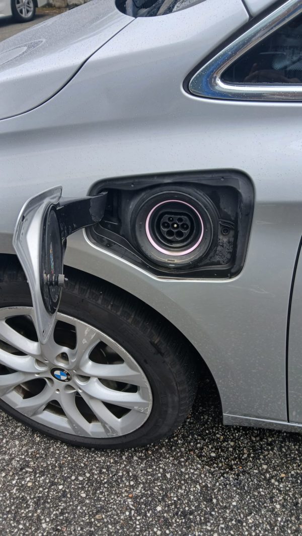 SERIE 2 - HYBRIDE RECHARGEABLE Active Tourer 225xe Lounge 1.5 225CV BOITE AUTO BVA6 E6DT– 03/2020 – 136 983 km - 1ère main - TVA récupérable – Image 28