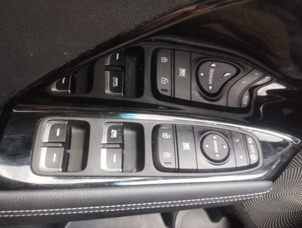 NIRO Hybride 1.6 GDI 105ch ISG + Electrique 43.5 ch ACTIVE BUSINESS DCT6 MY22 - 12/2021 – 136 428 KM - TVA récupérable 1 ère main – Image 30
