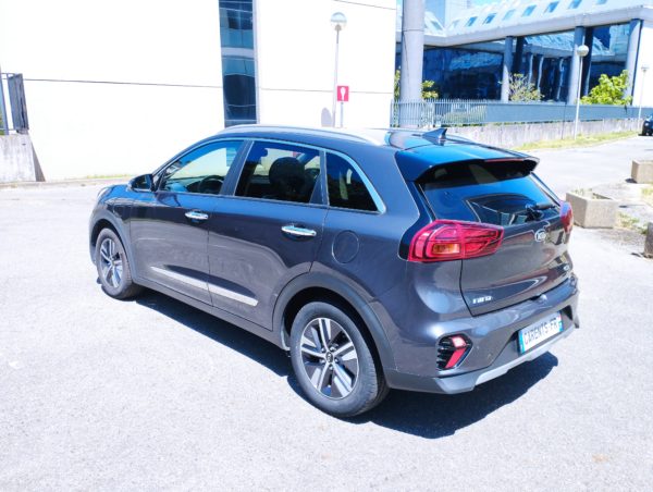 NIRO Hybride Rechargeable 1.6 GDI 141 CV BOITE AUTO – 03/2021 - 132 679 km - TVA récupérable – 1ère main – Image 4
