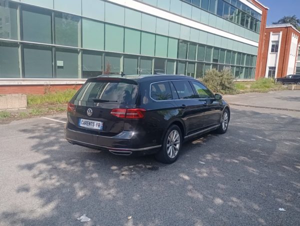 Passat 1.4 TSI 218ch GTE HYBRIDE ESSENCE RECHARGEABLE DSG6 BOITE AUTO - 11/2015 – 368 575 km – Image 5