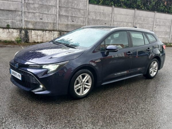 TOYOTA COROLLA TOURING SPORTS BREAK HYBRIDE 122CV Dynamic Business Stage Academy - 11/2021 – 156 446 KM -1 ère MAIN - TVA récupérable