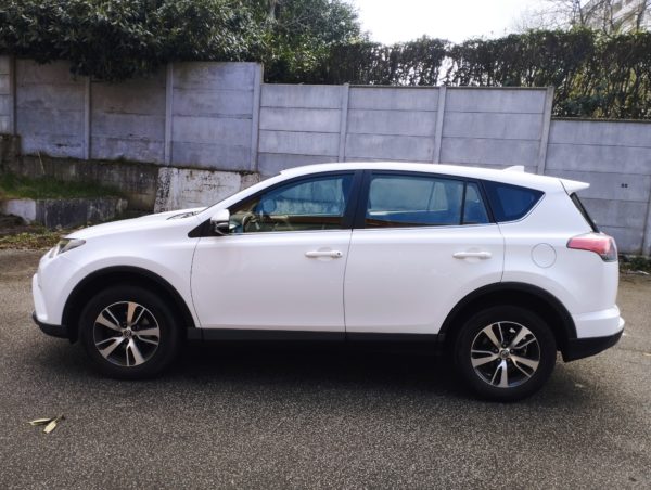 RAV4 Diesel Manuelle 143 D-4D 2WD Dynamic  03/2016 – 155 000 km – Image 6