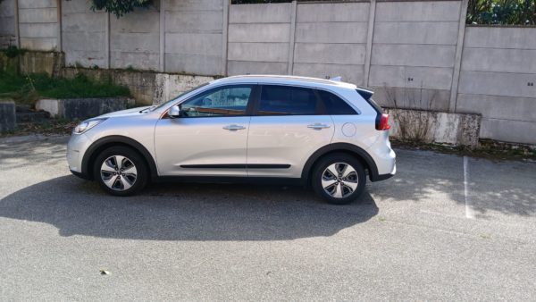 KIA NIRO Hybride 1.6 GDI 105ch ISG ACTIVE - DCT6 Boite - Auto  07/2019 – 146 253 KM – 1 ère MAIN - TVA récupérable – Image 6