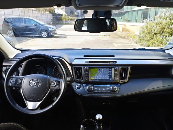 RAV4 Diesel Manuelle 143 D-4D 2WD Dynamic  03/2016 – 155 000 km – Image 10