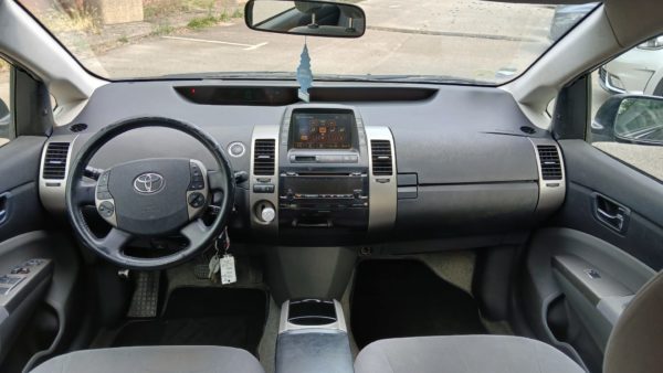 TOYOTA PRIUS Hybride essence 110H LINÉA SOL PACK MC 11/2007 – 193 950 km – Image 11