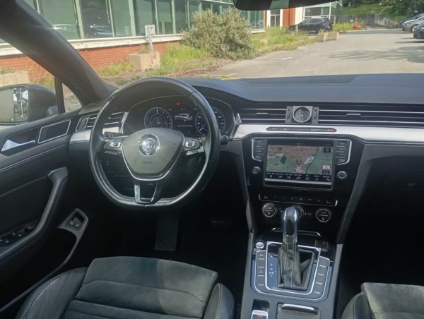 Passat 1.4 TSI 218ch GTE HYBRIDE ESSENCE RECHARGEABLE DSG6 BOITE AUTO - 11/2015 – 368 575 km – Image 11