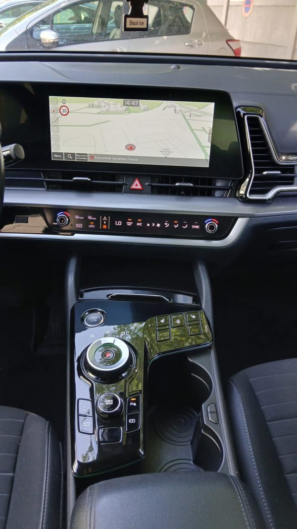 KIA SPORTAGE 230 CH Hybride Essence 1.6 T-GDI ISG Boite Auto BVA6 Design - 1ére main - TVA récupérable – 09/2022 – 174 080 km – Image 27