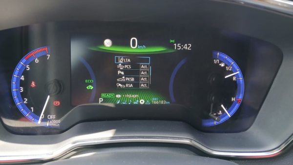 COROLLA TOURING SPORTS PRO BREAK HYBRIDE Essence 122CH Dynamic Business avec Support Lombaire – 02/2021 – 166 183 km - TVA récupérable – 1ere main – Image 16