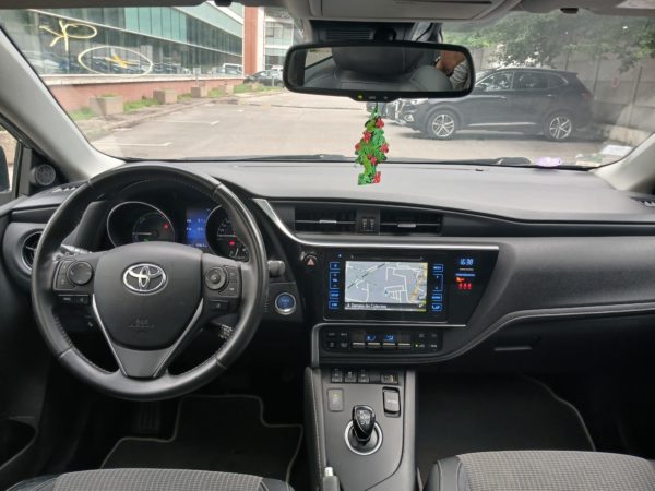 AURIS TOURING SPORTS Hybride Essence 136H EXECUTIVE  02/2016– 123 774 km – 1 ère MAIN – Image 18