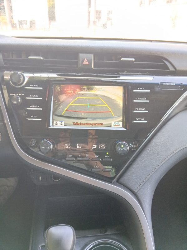 CAMRY HYBRIDE Essence 218 CV 2WD DYNAMIC BUSINESS –  TVA récupérable - 09/2019 – 330 441 kkm – 1 ère Main – Image 18
