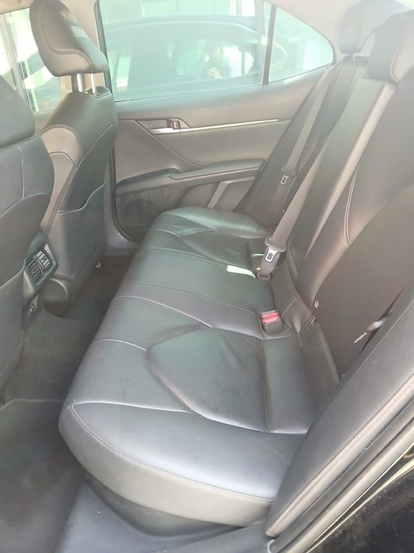 CAMRY HYBRIDE PRO  218 CV 2WD DYNAMIC BUSINESS –  TVA récupérable - 03/2021 – 271 158 km – 1 ère MAIN – Image 21