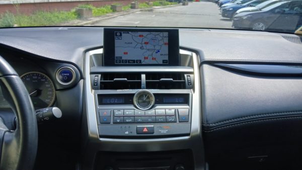 LEXUS NX 300H 2WD PACK HYBRIDE Essence E-CVT  Boite Automatique - 10/2014 – 171 395 km - 1ére main – Image 22
