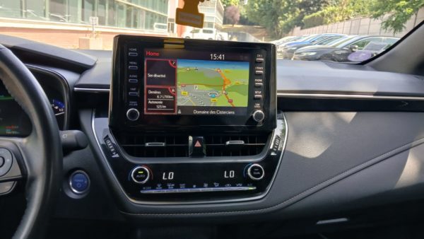 COROLLA TOURING SPORTS PRO BREAK HYBRIDE Essence 122CH Dynamic Business avec Support Lombaire – 02/2021 – 166 183 km - TVA récupérable – 1ere main – Image 21