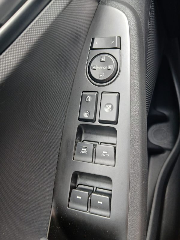 HYUNDAI IONIQ Hybride Essence 141CH INTUITIVE - 06/2022 – 98 125 km –  TVA Récupérable – 1ére main – Image 21