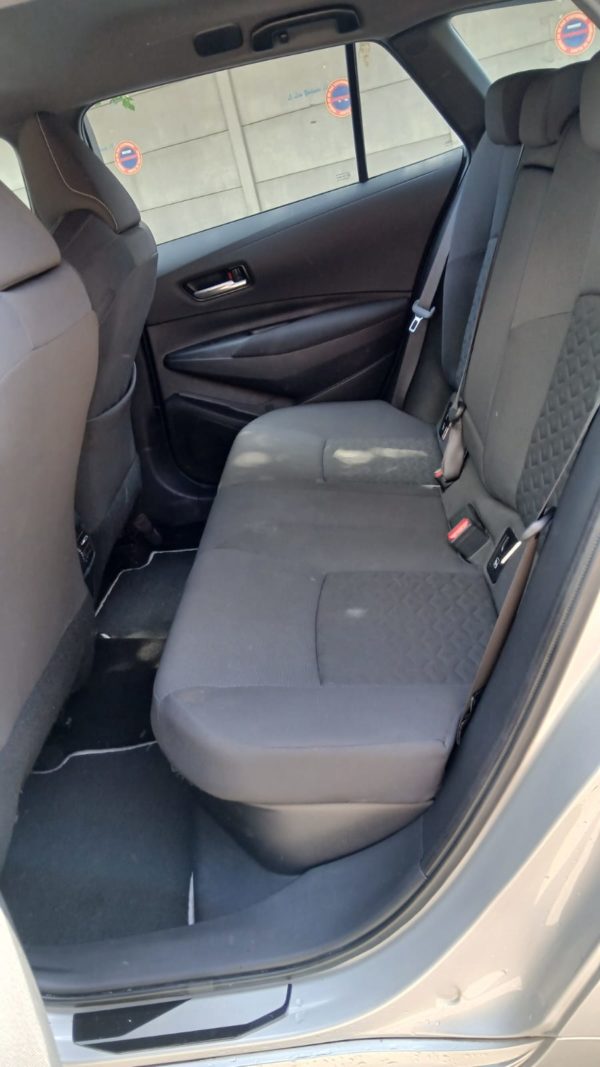 COROLLA TOURING SPORTS PRO BREAK HYBRIDE Essence 122CH Dynamic Business avec Support Lombaire – 02/2021 – 166 183 km - TVA récupérable – 1ere main – Image 24