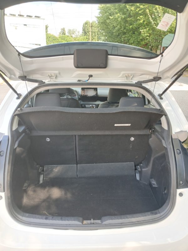 TOYOTA YARIS HYBRIDE ESSENCE 116H France Business + Stage Academy  1ére main - 02/2021 – 151 099 km - TVA récupérable – Image 27