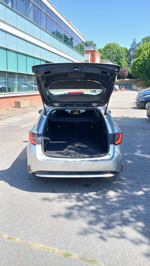 COROLLA TOURING SPORTS PRO BREAK HYBRIDE Essence 122CH Dynamic Business avec Support Lombaire – 02/2021 – 166 183 km - TVA récupérable – 1ere main – Image 30