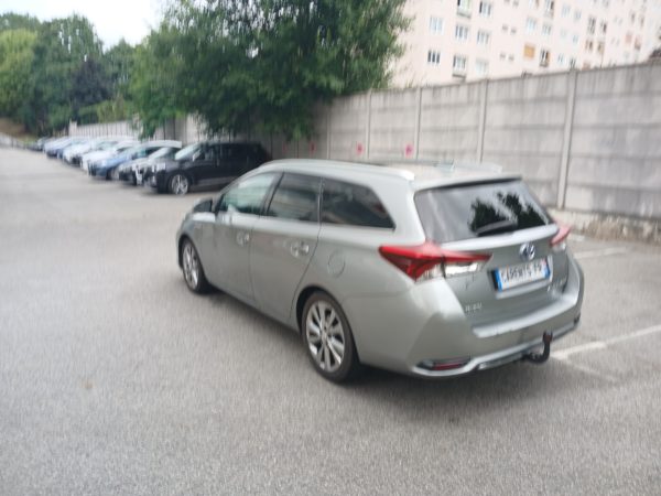 AURIS TOURING SPORTS Hybride Essence 136H EXECUTIVE  02/2016– 123 774 km – 1 ère MAIN – Image 5