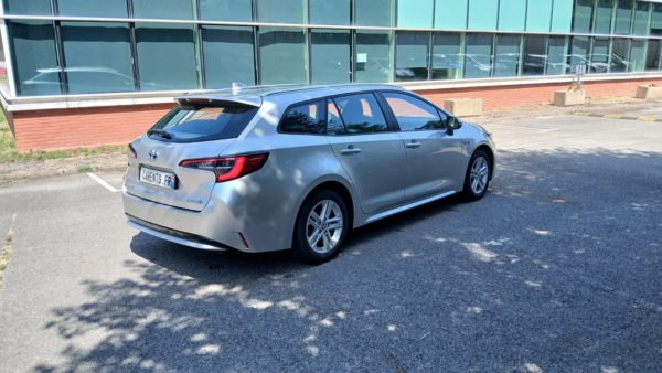 COROLLA TOURING SPORTS PRO BREAK HYBRIDE Essence 122CH Dynamic Business avec Support Lombaire – 02/2021 – 166 183 km - TVA récupérable – 1ere main – Image 5