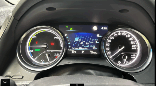 CAMRY HYBRIDE PRO  218 CV 2WD DYNAMIC BUSINESS –  TVA récupérable - 04/2021 – 229 154 km – 1 ère MAIN – Image 10