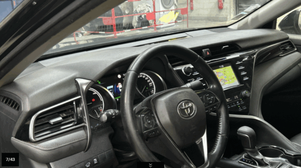 CAMRY HYBRIDE PRO  218 CV 2WD DYNAMIC BUSINESS –  TVA récupérable - 11/2019 – 205 273 km – 1 ère MAIN – Image 7