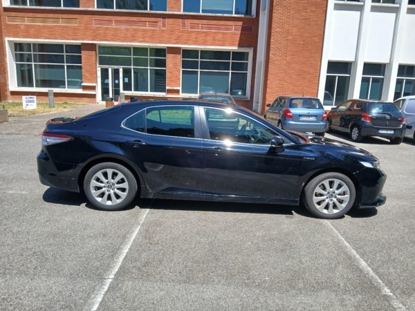 CAMRY HYBRIDE Essence 218 CV 2WD DYNAMIC BUSINESS –  TVA récupérable - 09/2019 – 330 441 kkm – 1 ère Main – Image 8