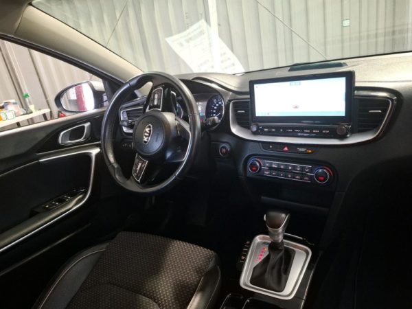 XCEED Hybride Rechargeable Boite-Auto 1.6 GDI 105 ch + Plug-In  Active Business05/2021 – 118 157 km – TVA récupérable – Image 9