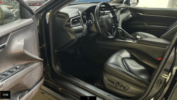 CAMRY HYBRIDE PRO  218 CV 2WD DYNAMIC BUSINESS –  TVA récupérable - 03/2021 – 276 687 km – 1 ère MAIN – Image 11