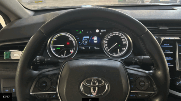 CAMRY HYBRIDE Essence 218 CV 2WD DYNAMIC BUSINESS –  TVA récupérable - 09/2019 – 330 441 kkm – 1 ère Main – Image 14