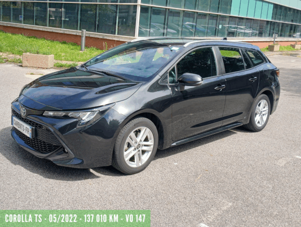 COROLLA TOURING SPORTS PRO BREAK HYBRIDE Essence 122CH Dynamic Business – 05/2022 – 137 010 km - TVA récupérable – 1ere main