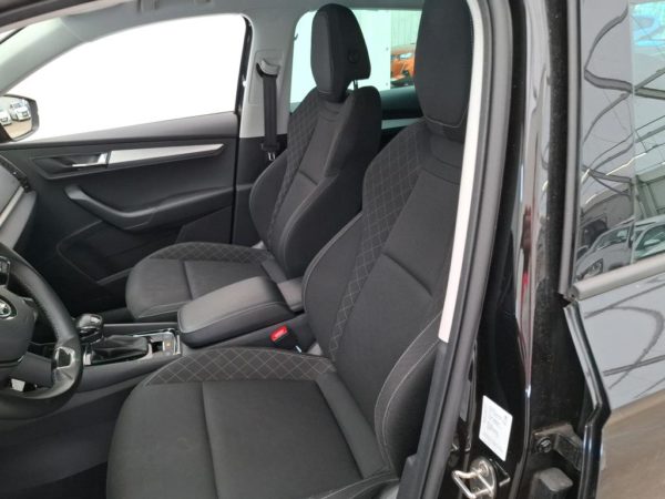 SKODA KAROQ Essence Boite Auto 5P SUV 1.5 TSI 150CH DSG7  Active Business - 02/2022 - 148 452 km - TVA récupérable -1 ère MAIN - VO 169 – Image 10