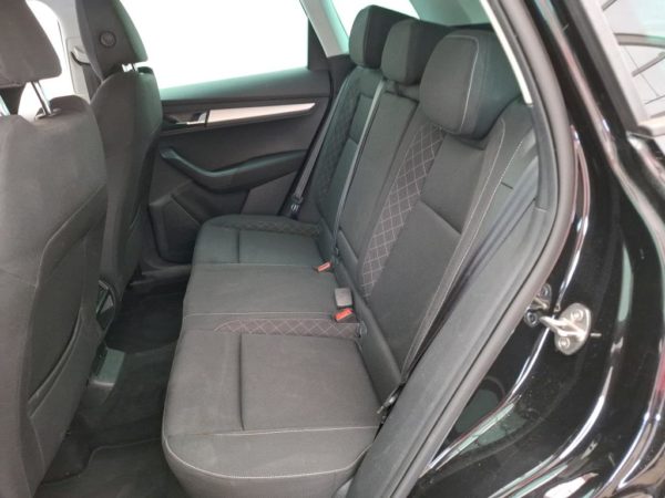 SKODA KAROQ Essence Boite Auto 5P SUV 1.5 TSI 150CH DSG7  Active Business - 02/2022 - 148 452 km - TVA récupérable -1 ère MAIN - VO 169 – Image 11