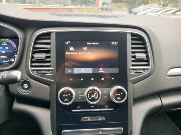 RENAULT MEGANE HYBRIDE Essence IV ESTATE E-TECH PLUG-IN  160 – 21N BUSINESS  06/2021 – 122 284 km – Image 24