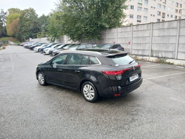 RENAULT MEGANE HYBRIDE Essence IV ESTATE E-TECH PLUG-IN  160 – 21N BUSINESS  06/2021 – 122 284 km – Image 4